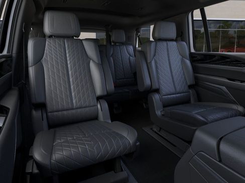 New 2026 Cadillac Escalade IQL Sport 1 w/ LPO, ONYX Package AWD/4WD image 17