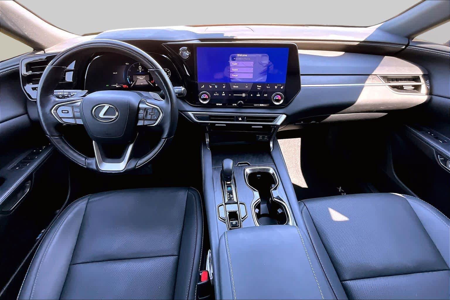 Used 2025 Lexus RX 350 Premium FWD image 16