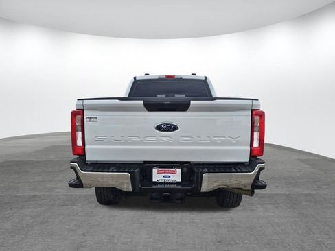 Certified 2024 Ford F250 XL w/ FX4 Off-Road Package image 5