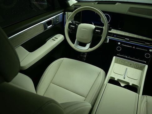 Used 2025 Hyundai Santa Fe Calligraphy image 47