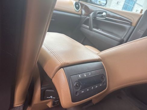 Used 2015 Buick Enclave Premium w/ Experience Buick Package FWD image 11