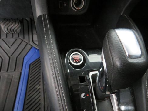 Used 2020 Nissan Kicks SV FWD image 21
