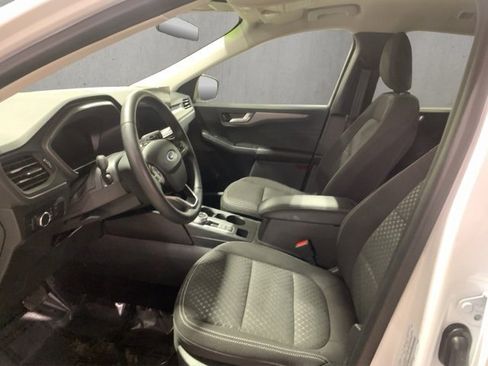 Used 2023 Ford Escape Active w/ Tech Pack #2 image 9