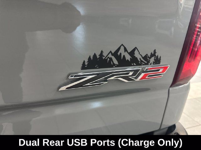 Used 2024 Chevrolet Silverado 1500 ZR2 AWD/4WD image 12