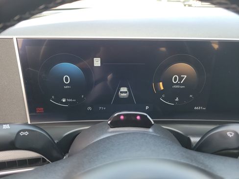 Certified 2025 Hyundai Tucson SEL image 11