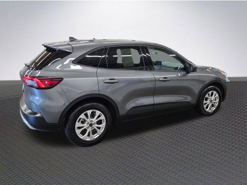 Used 2025 Ford Escape Active FWD image 4