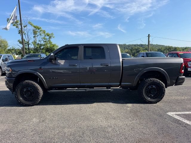 Used 2022 RAM 2500 Laramie AWD/4WD image 2