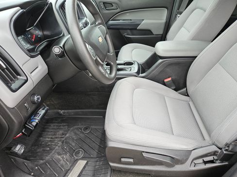 Used 2017 Chevrolet Colorado W/T w/ WT Convenience Package RWD image 13