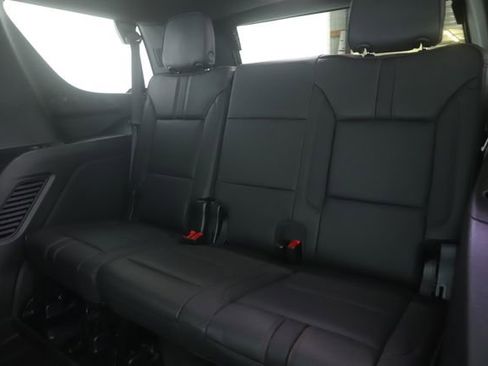 Used 2025 Chevrolet Tahoe RST w/ Comfort Package image 30