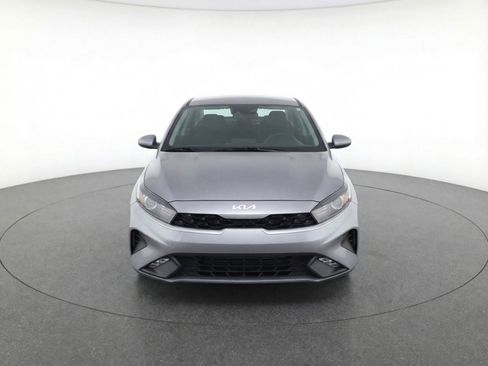 Used 2023 Kia Forte LXS FWD image 2