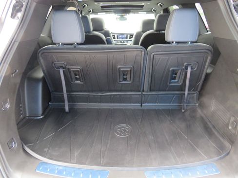 Used 2023 Buick Enclave Essence w/ Experience Buick Package FWD image 12