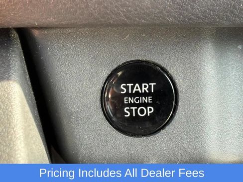 Used 2024 Nissan Rogue S AWD/4WD image 12