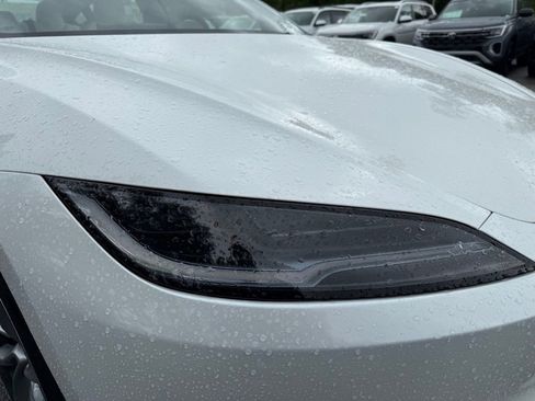 Used 2025 Tesla Model 3 image 4