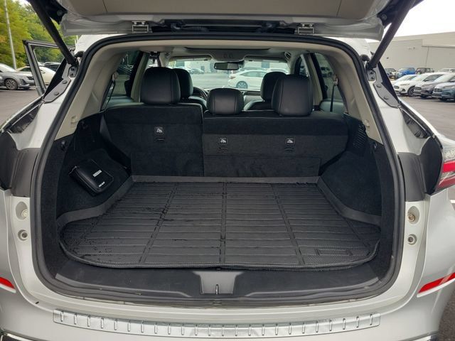 Used 2020 Nissan Murano Platinum w/ Cargo Package AWD/4WD image 40