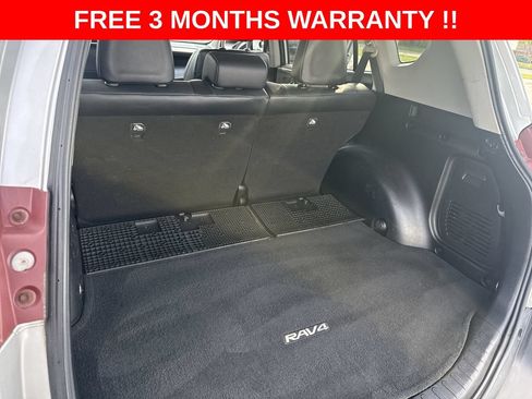 Used 2013 Toyota RAV4 Limited AWD/4WD image 25
