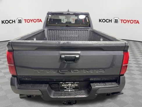 Used 2026 Toyota Tacoma TRD Sport image 7