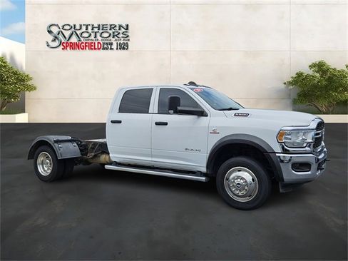 Used 2020 RAM 5500 Tradesman w/ Chrome Appearance Group image 7