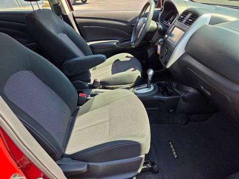 Used 2019 Nissan Versa SV FWD image 15