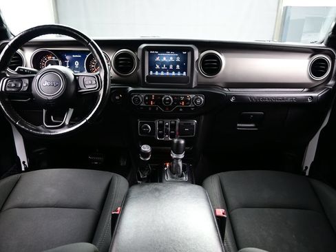 Used 2021 Jeep Wrangler Unlimited Sport AWD/4WD image 15