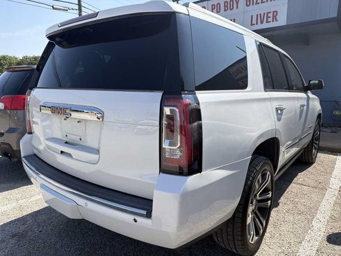 Used 2019 GMC Yukon Denali w/ Denali Ultimate Package AWD/4WD image 3