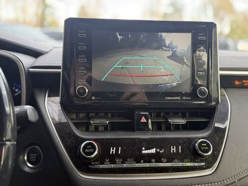 Used 2019 Toyota Corolla XSE image 30