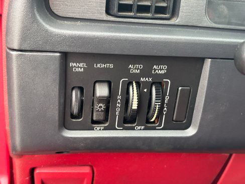 Used 1987 Ford Thunderbird RWD image 25