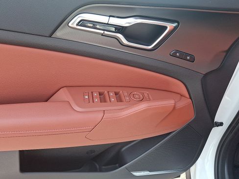 New 2026 Kia Sportage SX Prestige image 8