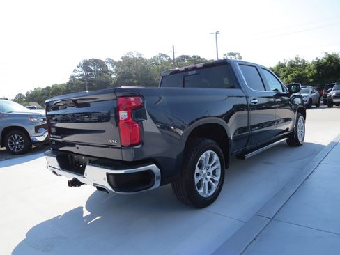 Certified 2022 Chevrolet Silverado 1500 LTZ w/ Technology Package image 4