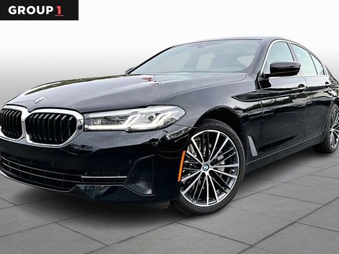 Certified 2023 BMW 530i 530i w/ Convenience Package image 1