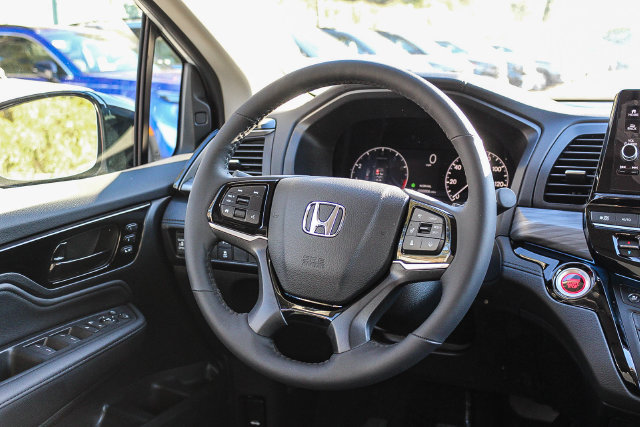 New 2026 Honda Odyssey Elite image 21
