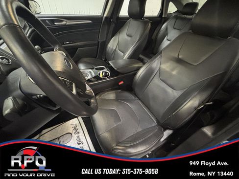 Used 2014 Ford Fusion Titanium image 13