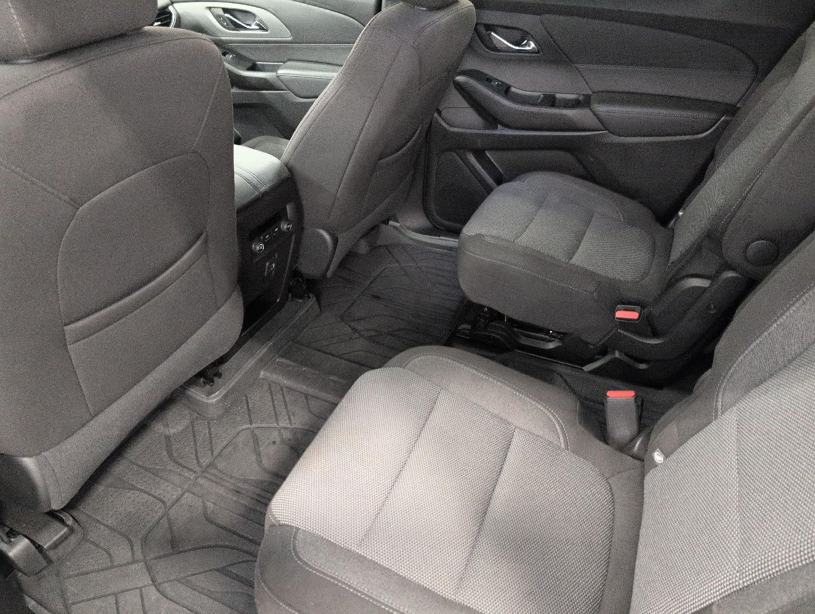 Used 2023 Chevrolet Traverse LT w/ LPO, Floor Liner Package AWD/4WD image 21
