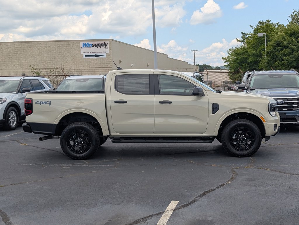 New 2026 Ford Ranger XLT w/ Equipment Group 301A High AWD/4WD image 3