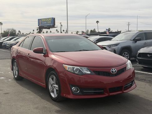 Used 2012 Toyota Camry SE image 13