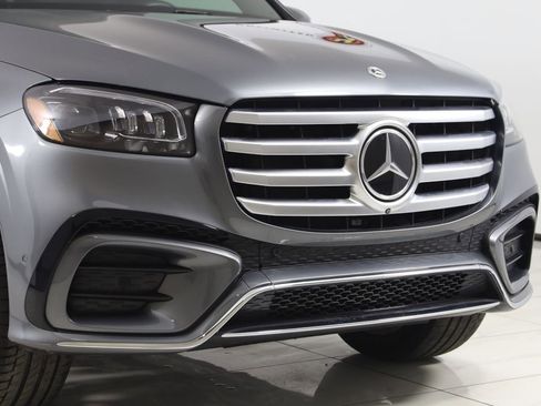 Used 2025 Mercedes-Benz GLS 450 4MATIC image 54