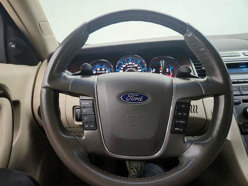 Used 2010 Ford Taurus Limited FWD image 16