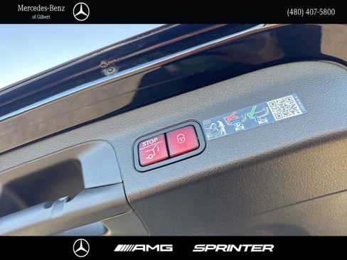 Certified 2025 Mercedes-Benz GLS 450 4MATIC image 9