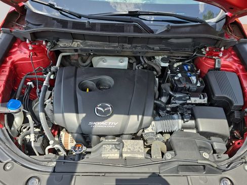 Used 2017 MAZDA CX-5 Touring w/ Preferred Equipment Package AWD/4WD image 23