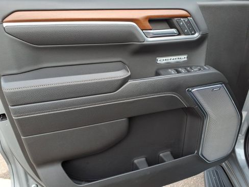 Certified 2023 GMC Sierra 1500 Denali image 15