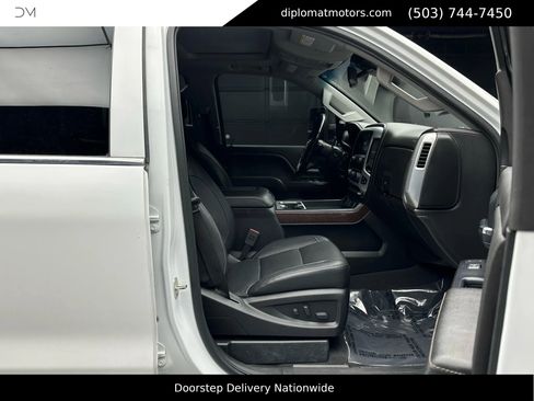 Used 2019 GMC Sierra 3500 SLT image 19