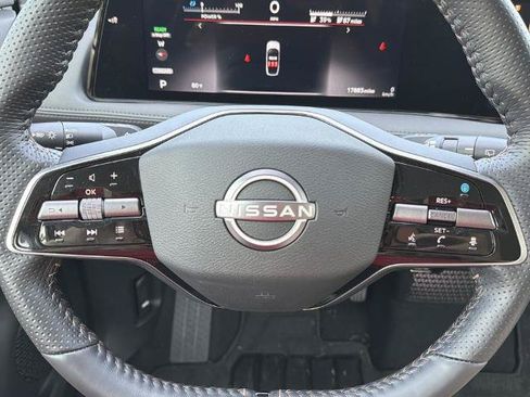 Certified 2023 Nissan Ariya FWD image 9