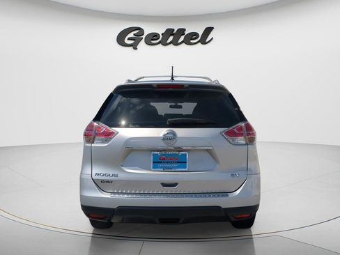 Used 2016 Nissan Rogue SV w/ SV Premium Package FWD image 6