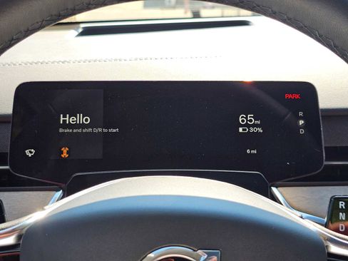 New 2025 Volvo EX90 Plus image 22