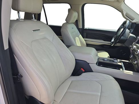 Used 2021 Ford Expedition Max Platinum image 15