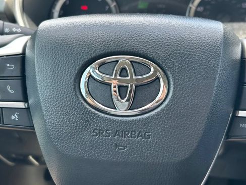 Certified 2026 Toyota Highlander XLE AWD/4WD image 40