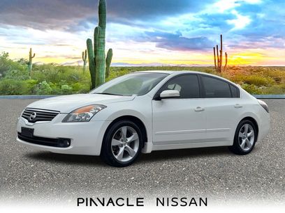 Used 2008 Nissan Altima 3.5 SE w/ Technology Pkg