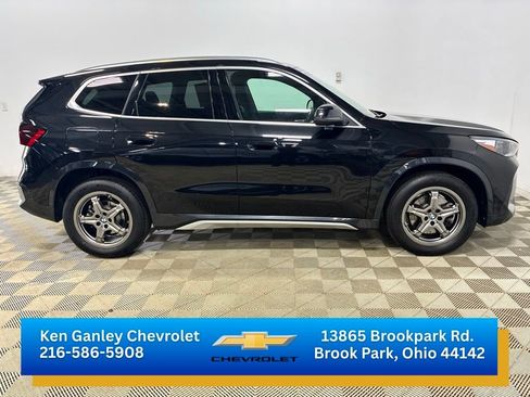 Used 2025 BMW X1 xDrive28i AWD/4WD image 4