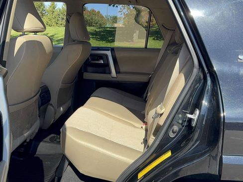 Used 2018 Toyota 4Runner 4WD image 14
