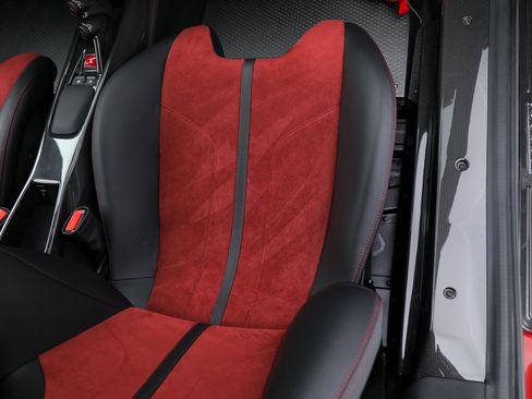 Certified 2019 Ferrari 488 Pista Coupe image 53