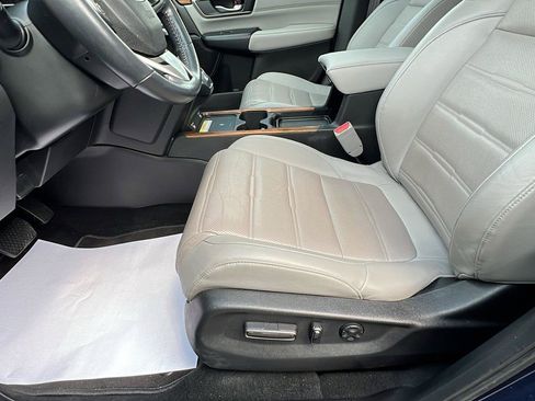 Used 2020 Honda CR-V Touring image 23